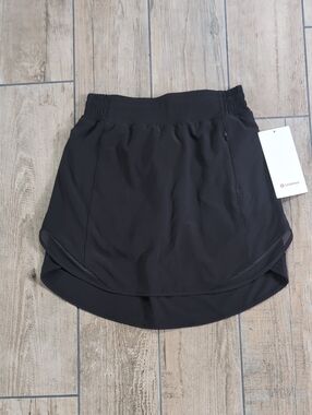 NEW lululemon athletica Hotty Hot HR Skirt / Skort Long